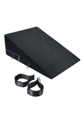 The Try-Angle Cushion - Black